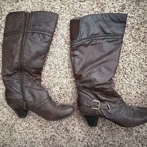 Women's Calf Length Brown Brushed BareTrap Boots